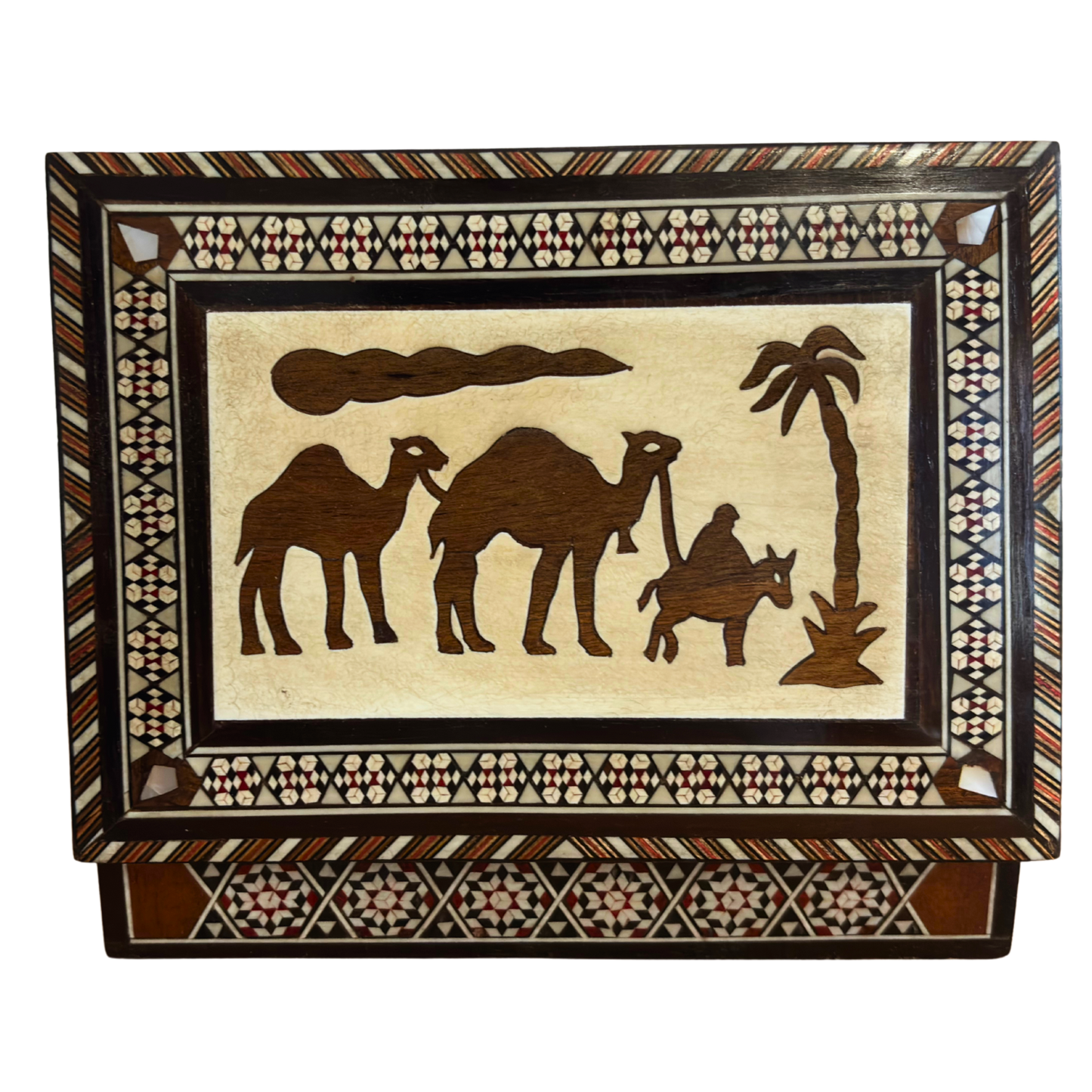 Boîte à bijoux vintage en mosaïque de chameau – Art damasquiné artisanal de 1970 avec incrustation de perle
