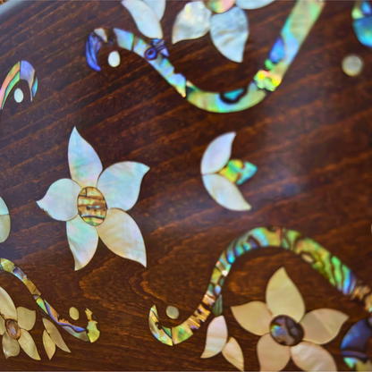 Sham – Clutch Damascena di Lusso con Madreperla Floreale e Interno in Broccato