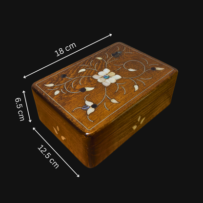 Handgemaakte Damascene Luxe Doos – Parelmoer & Fluweel