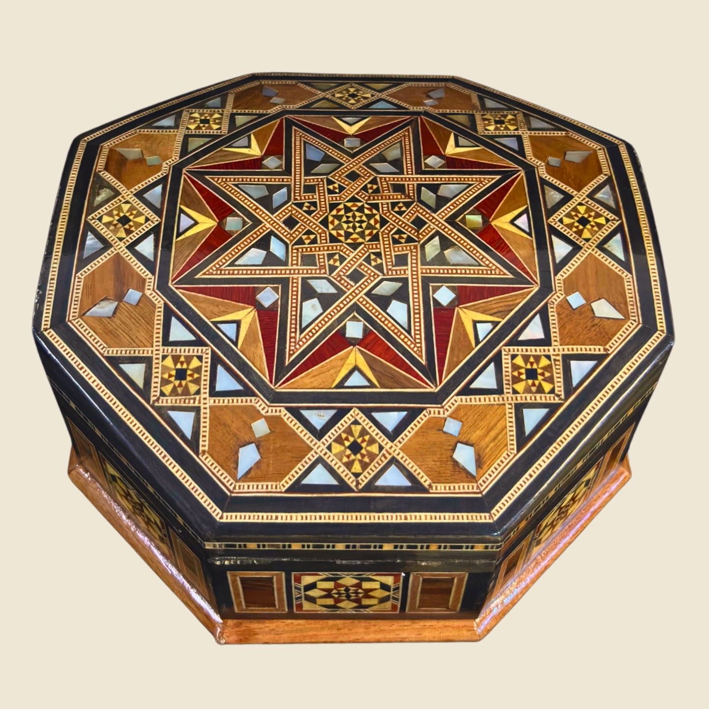Scatola Artigianale in Mosaico Damasceno – Madreperla e Velluto