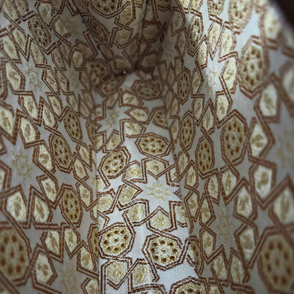 Ogród Tajemnic – Damasceńska Torebka z Orzecha z Geometryczną i Roślinną Masą Perłową